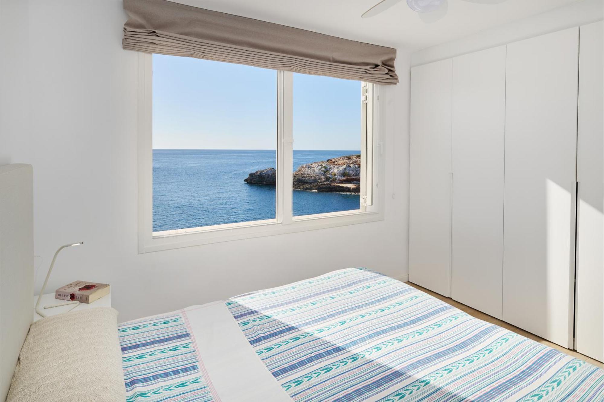 Sea Frontline Apartment 'Faraona'. Pool. Wifi Сантаньї Екстер'єр фото